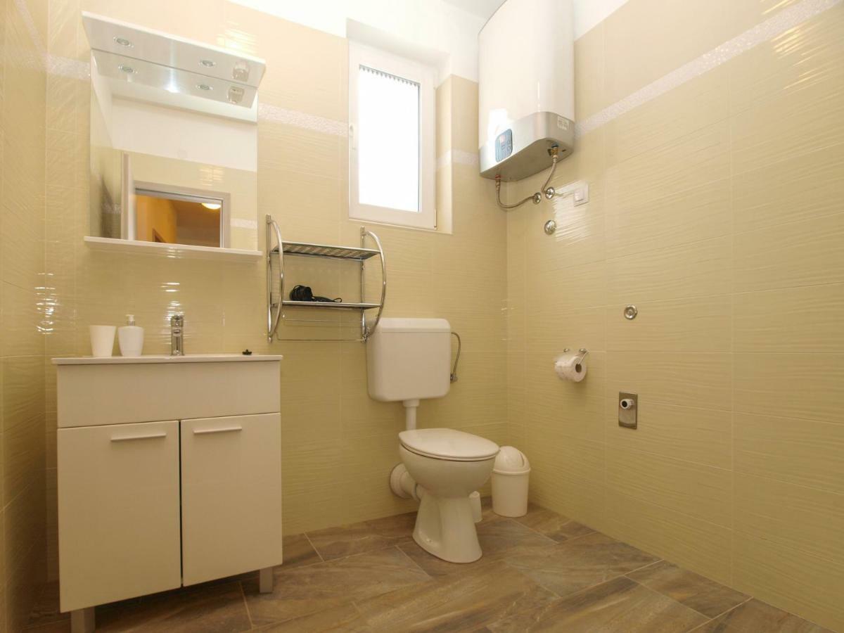 4 Stars Apartments-Pikula Fažana Eksteriør billede