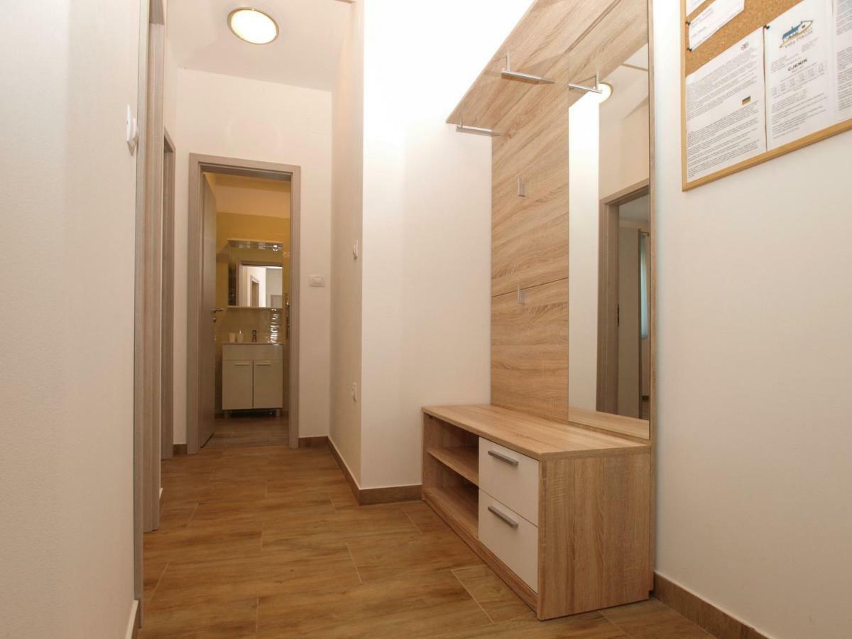 4 Stars Apartments-Pikula Fažana Eksteriør billede